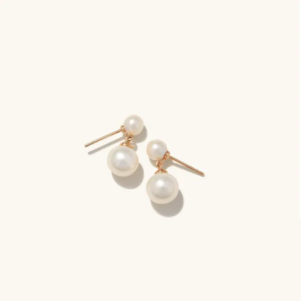 Mejuri Essential Pearl Earrings - 14K Yellow Gold