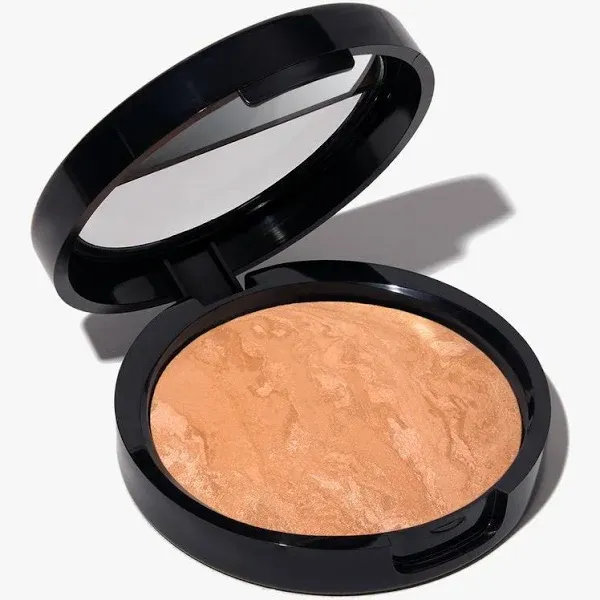 Laura Geller Baked Balance-N-Glow Illuminating Foundation