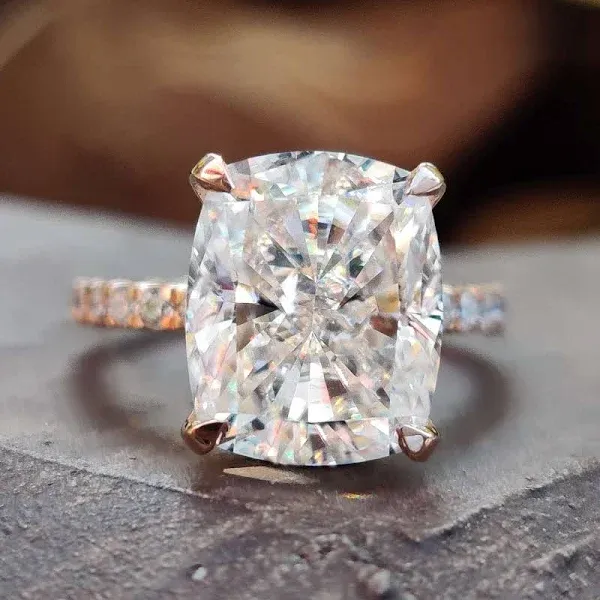 Cushion Cut Moissanite Engagement Ring