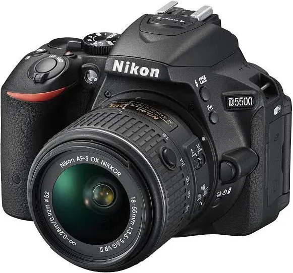 Nikon D5500 DSLR Camera Lens