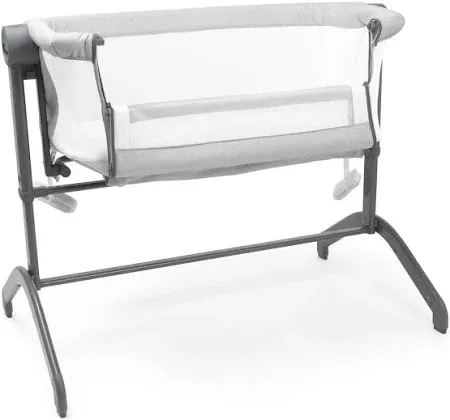 Baby Delight Beside Me Wink Bassinet Bedside Sleeper