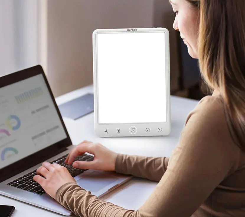 11" Cordless Light Therapy Lamp