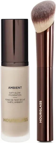 Hourglass Ambient Soft Glow Foundation