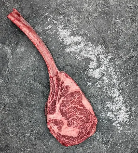 Meat N' Bone Tomahawk Steak BMS 8-9 Wagyu