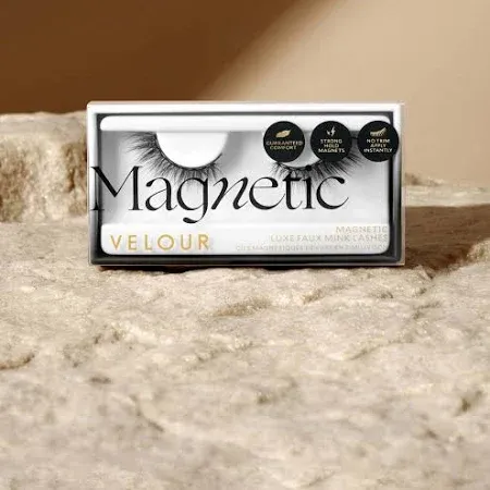 Velour Lashes Electromagnetic False Magnetic Lashes