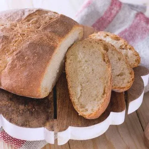 Pane Casereccio Pugliese Sliced homemade Apulian breadtitle