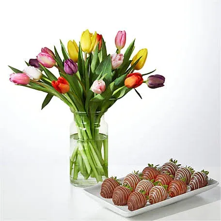 FTD Picnic Tulips Bouquet and Berry Bundle