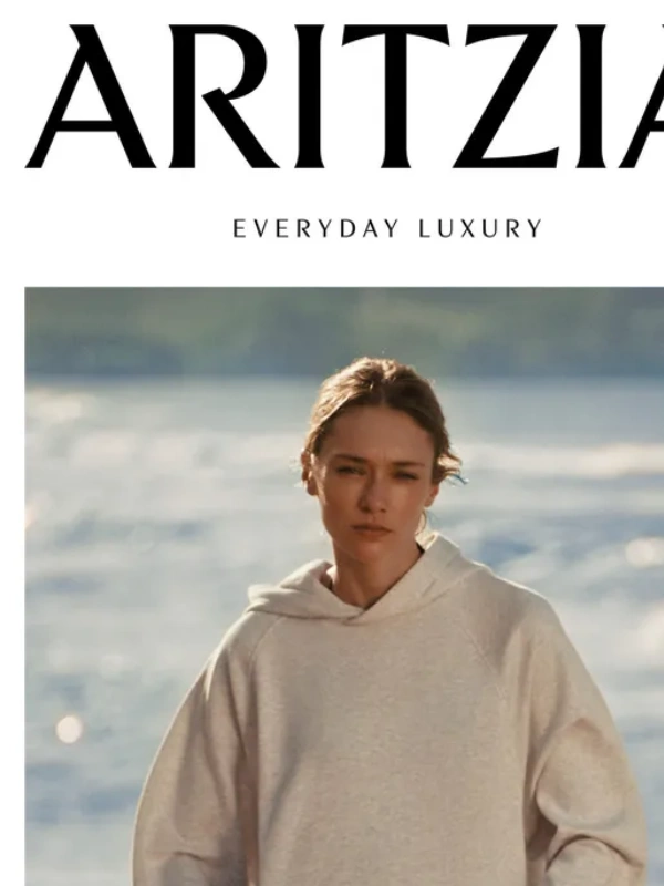 Aritzia - Summer must-have: Mega Raglan™ Hoodie