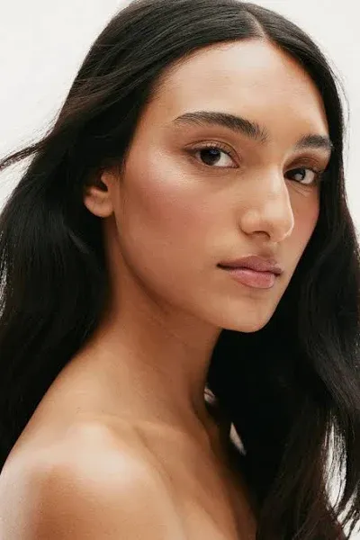 H&M Glow Pro Highlighter
