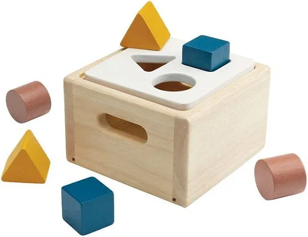 Plan Toys Shape & Sort It Out Orchard