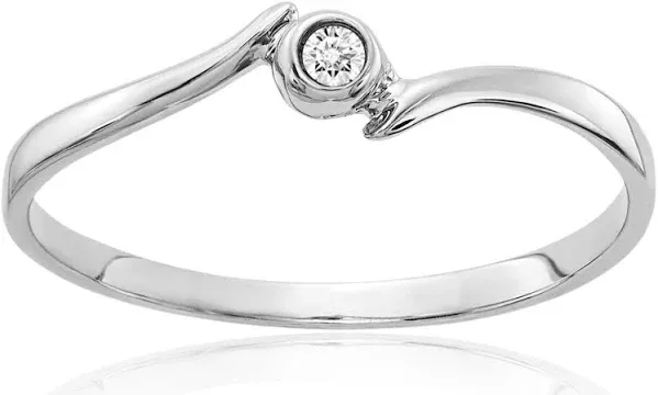 14K White Gold Diamond Ring