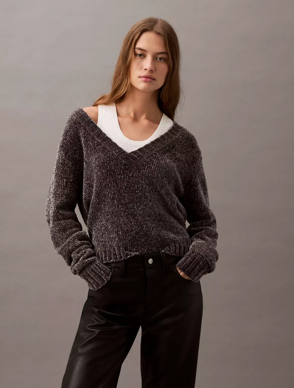 Calvin Klein Women's Chenille Relaxed V-Neck Sweater - Grey - M