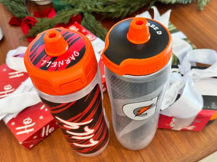 Gatorade Water Bottle w/ Personalized Lid Bundle