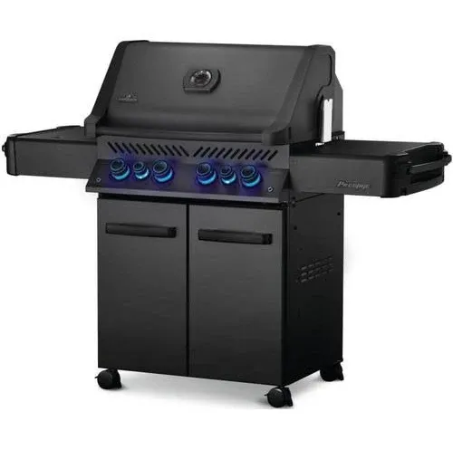 Napoleon Phantom Prestige 500 Gas Grill
