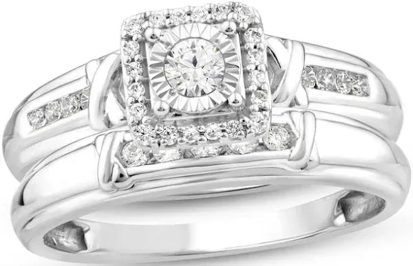 1/4 Ct tw Round-Cut Diamond Cushion Halo Engagement Ring in 10K White Gold