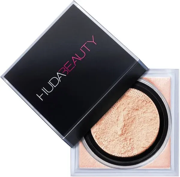 Huda BEAUTY Easy Bake Loose Baking Setting Powder