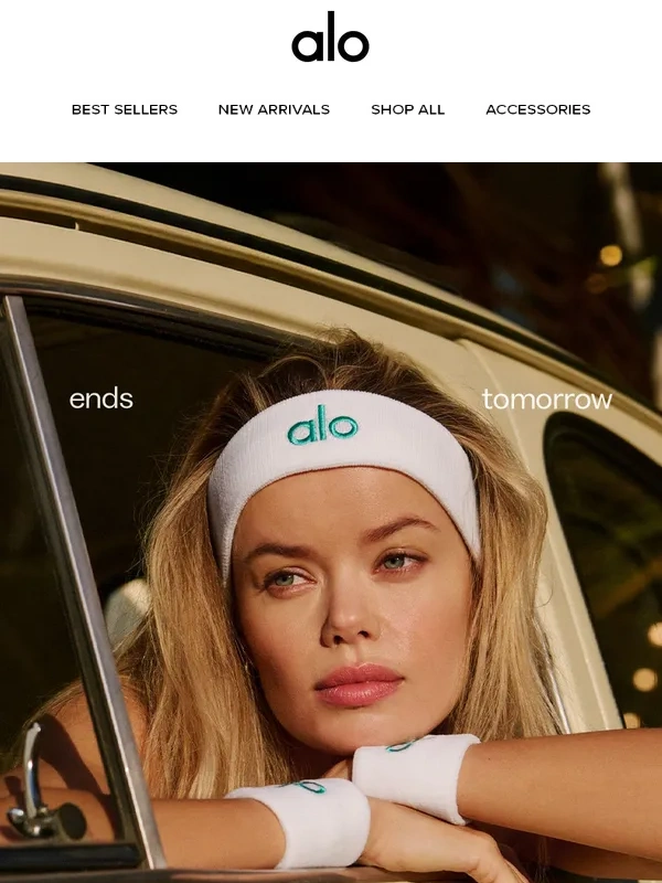 Alo Yoga - 30% off the perfect outfit add-ons