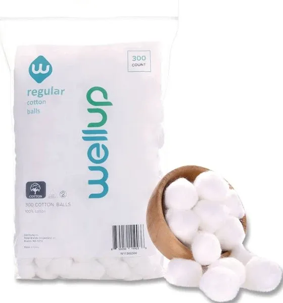 WellUp Regular Cotton Ball 300/Pack