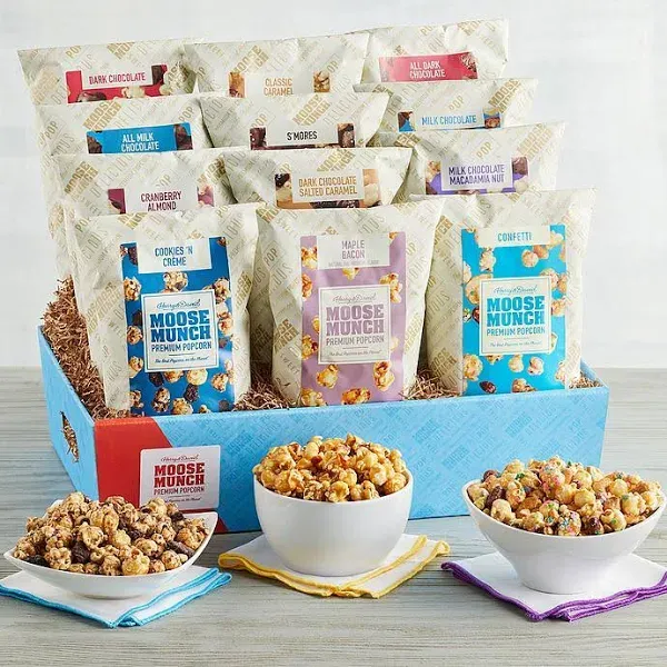 Moose Munch Premium Popcorn Ultimate Gift Box
