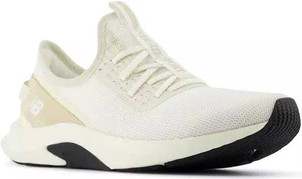 New Balance Women's DynaSoft Nergize Sport V2 Shoes