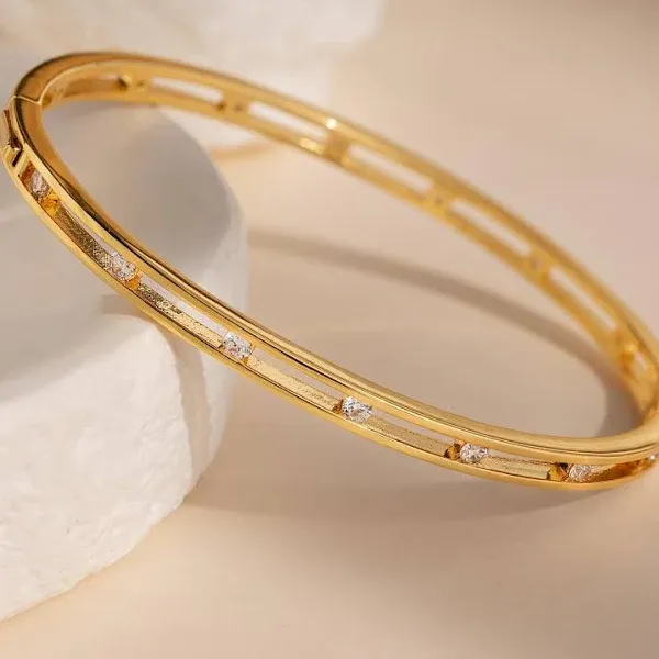 Caitlyn Minimalist Sterling Silver Lace Diamond Bangle Bracelet