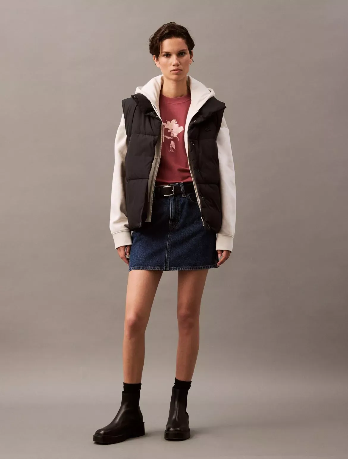 Calvin Klein Women's Heavyweight Puffer Vest - Black - XL