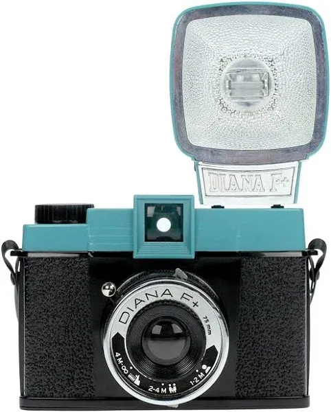 Lomography Diana F+ Camera and Flash