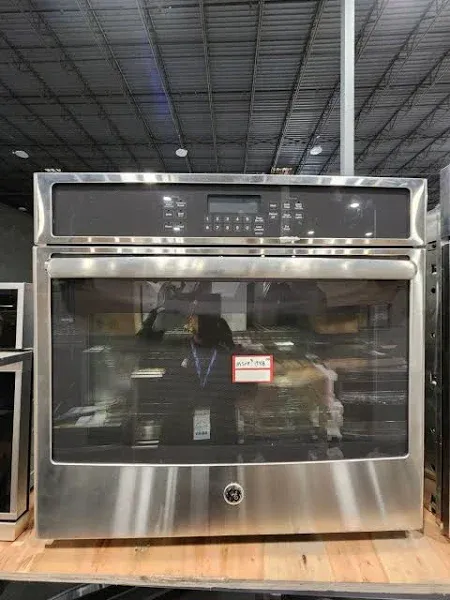 GE 30" Built-In Single Convection Wall Oven JT5000SFSS