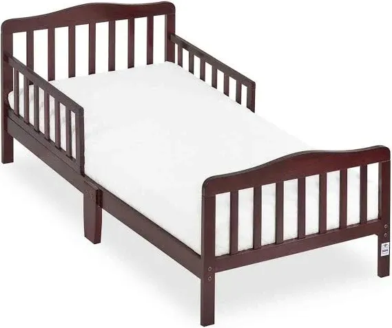 Dream On Me Classic Design Toddler Bed