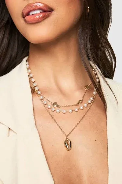 Boohoo Ocean and Pearl Layered Necklace