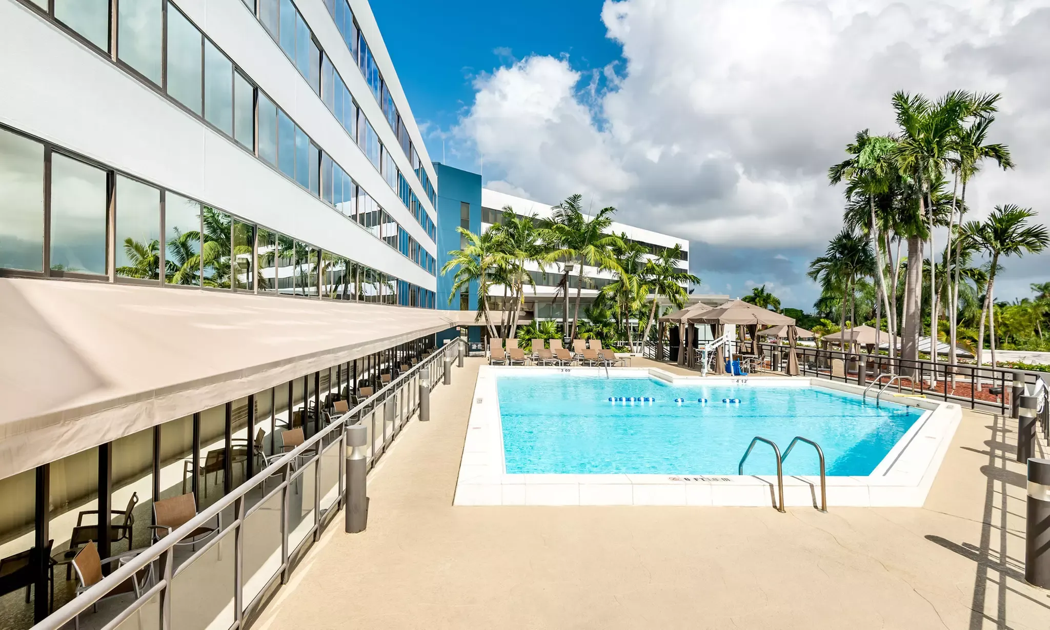 Hotel Stay with Breakfast for Two at Sonesta Miami Airport Hotel in Miami