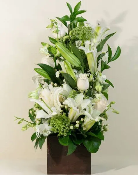 French Florist Lilies Galore Fresh Flower Delivery