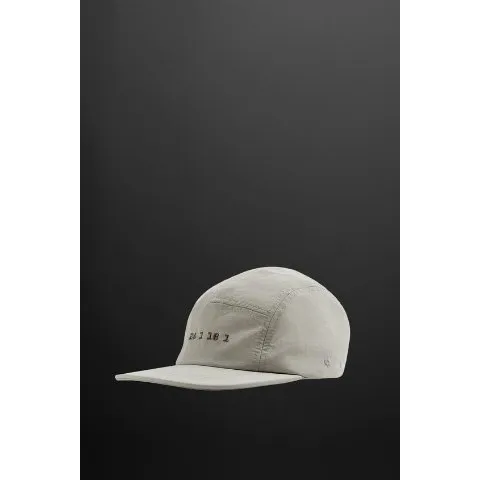 Zara TECHNICAL EMBROIDERED CAP