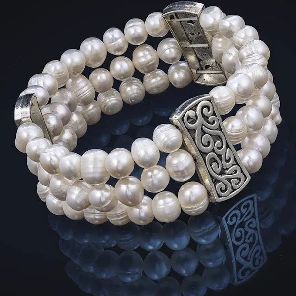 Speakeasy Pearl Bracelet