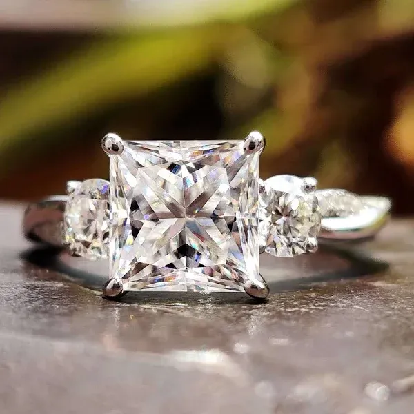 2.17 CT Princess Cut Three Stone Moissanite Engagement Ring for Women