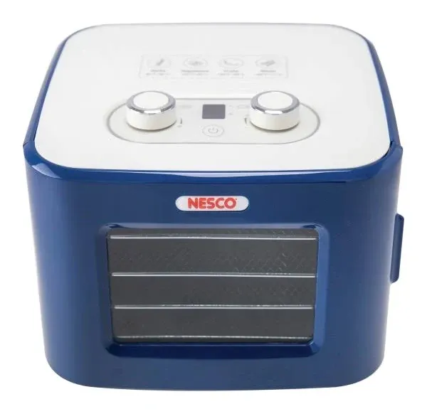 Nesco Snackmaster Jr. Food Dehydrator FD-41B