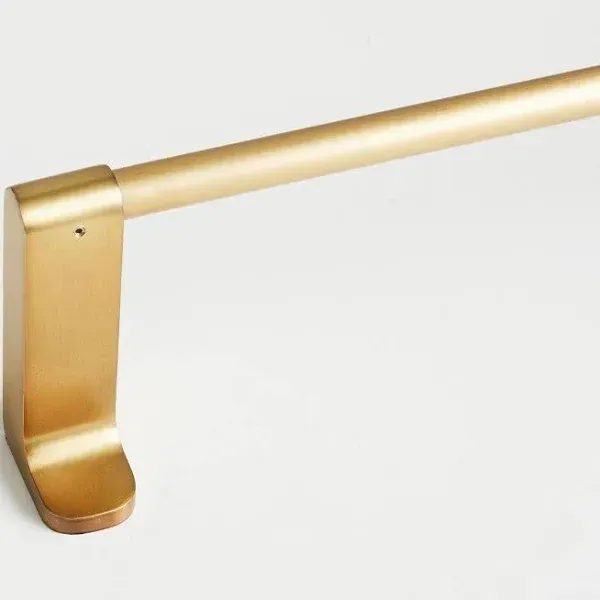 Open Box: Contour Curtain Rod