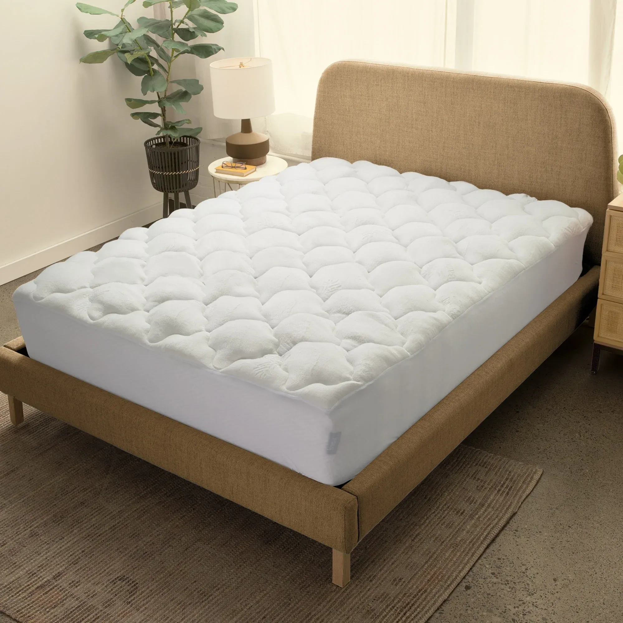 Cheer Collection Plush Bamboo Mattress Topper