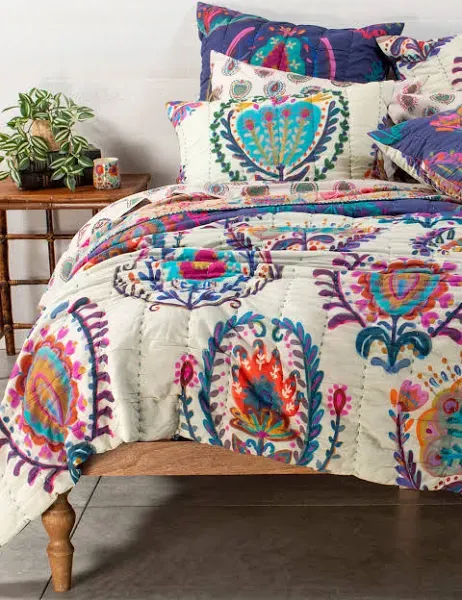 Folklore Bungalow Reversible Cotton Quilt