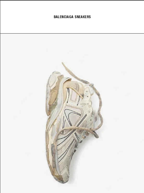 Balenciaga - Start the year on the right foot