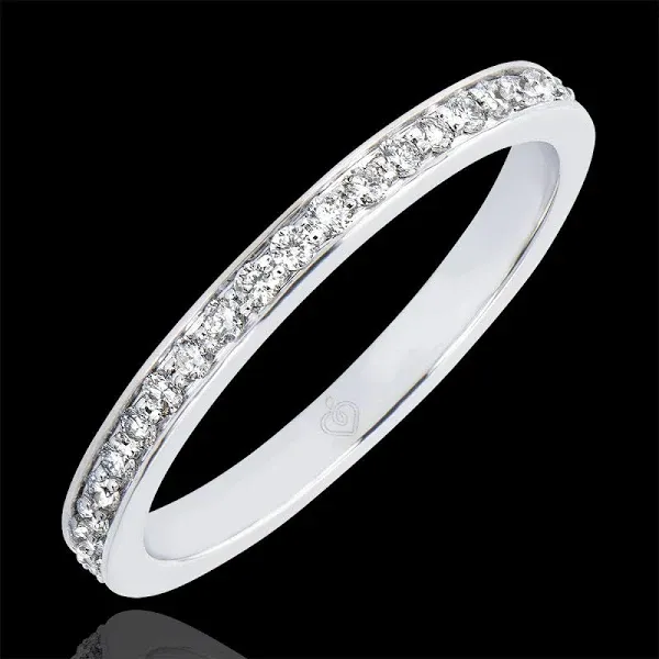9 Carat Glitter Wedding Ring in White Gold