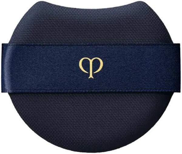 Cle de Peau Beaute Foundation Brush