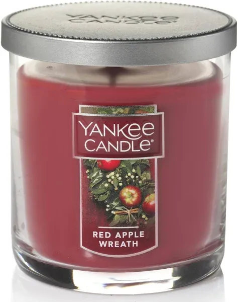 Yankee Candle Red Apple Wreath Tumbler Candle