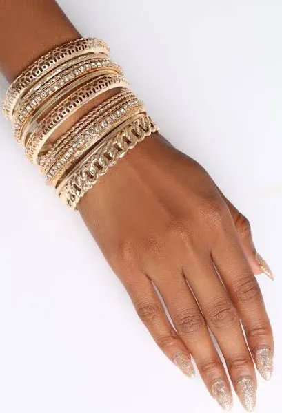 Fashion Nova Women's The Whole Fam Bam Bangle Set