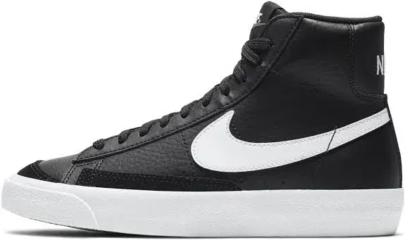 Nike Blazer Mid '77 Sneakers