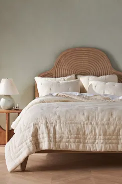 Anthropologie Elysian Cross-Dyed Cotton Gauze Quilt - Queen