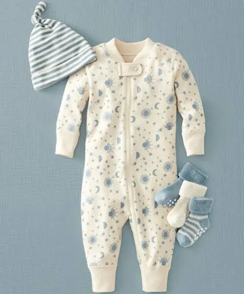 Hanna Andersson 5-Piece Layette Gift Set in 100% Cotton