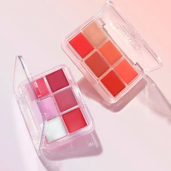 Luna Melting Formula Lip Palette