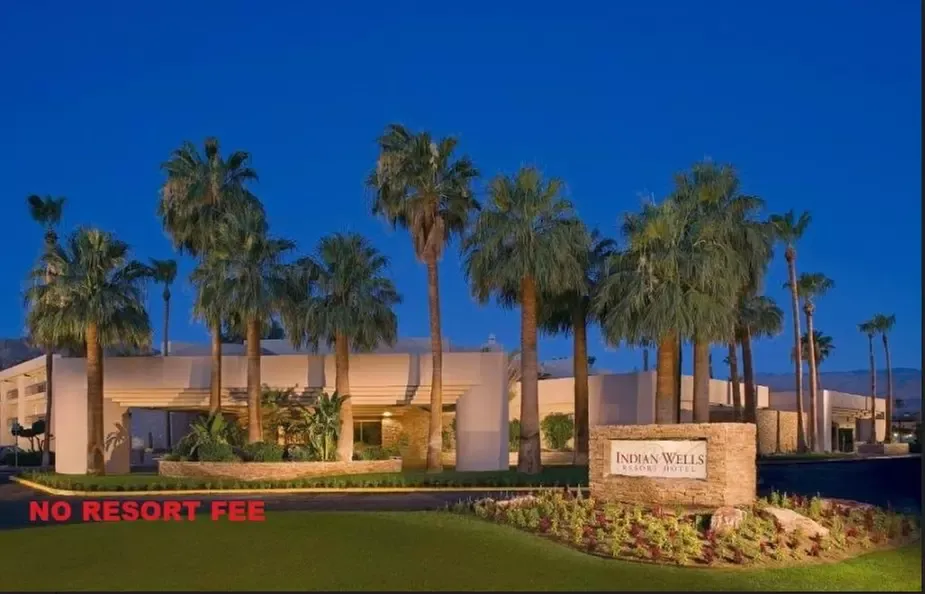 Stay with Welcome Drinks and Hot Breakfast for two at Indian Wells Resort Hotel, CA.
