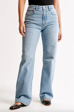 Abercrombie & Fitch Curve Love High Rise 90s Relaxed Jean